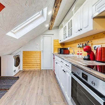 Sofia Folklore Life Apartment Dış mekan fotoğraf